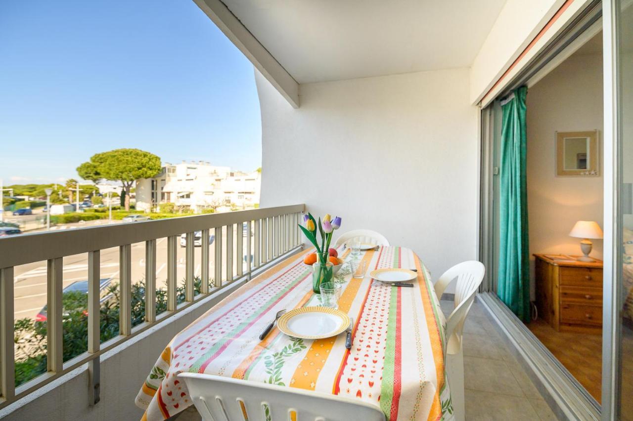 Appartement Donnant Sur Le Port De Plaisance De Port Camargue Et A Proximite Des Plages Le Grau-du-Roi Exterior photo
